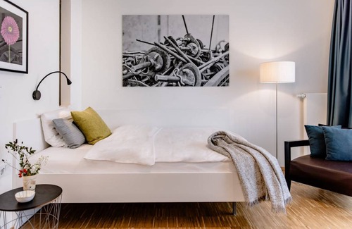 Alt-Moosach Apartment | 23 m² Apartment ∙ 1 guest