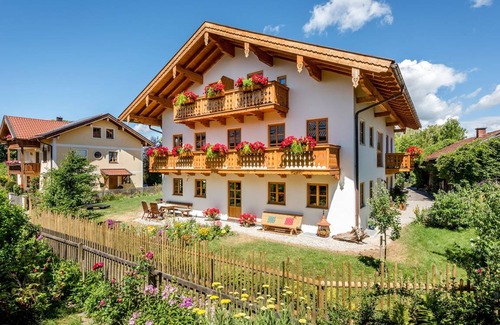 Chieming Apartment | 25 m² Apartment ∙ 1 bedroom ∙ 2 guests