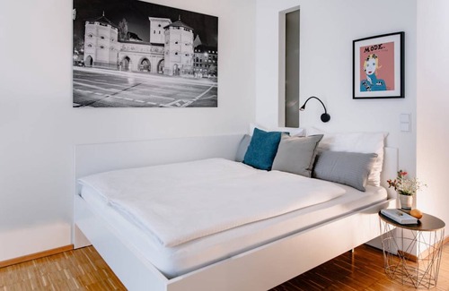 Alt-Moosach Apartment | 25 m² Apartment ∙ 2 guests