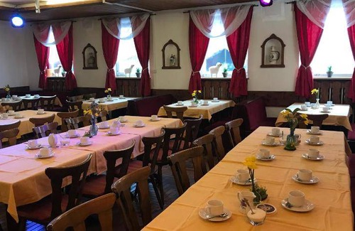Bernbeuren Bed & Breakfast | 25 m² Bed and breakfast ∙ 4 guests