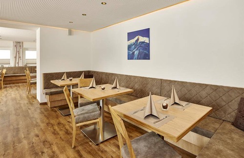Sautens Hotel | 25 m² Hotel ∙ 1 bedroom ∙ 2 guests