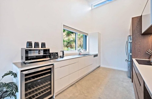 Queenstown Villa | 280 m² Villa ∙ 4 bedrooms ∙ 10 guests