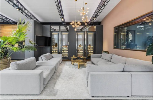 Sendling - Westpark Apartment | 282 m² Apartment ∙ 4 bedrooms ∙ 9 guests