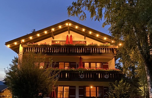 Oberstdorf House | 3 Bergminze - the farmyard
