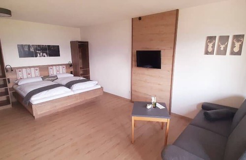 Neukirchen Beim Heiligen Blut Apartment | 30 m² Apartment ∙ 1 bedroom ∙ 2 guests