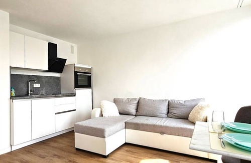 Furstenfeldbruck District Apartment | 30 m² Apartment ∙ 2 guests