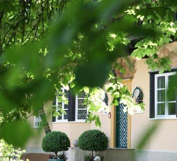 Unterallgau Bed & Breakfast | 30 m² Bed and breakfast ∙ 2 guests