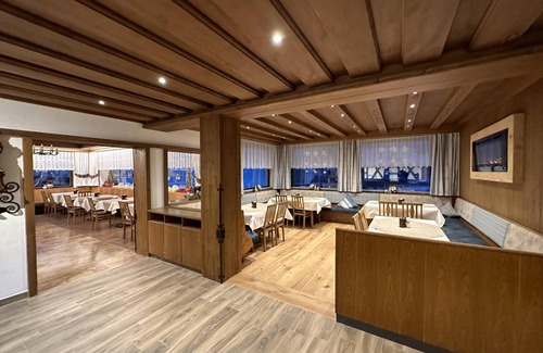 Bach Hotel | 30 m² Hotel ∙ 1 bedroom ∙ 2 guests