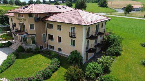 Georgenberg Hotel | 30 m² Hotel ∙ 2 guests