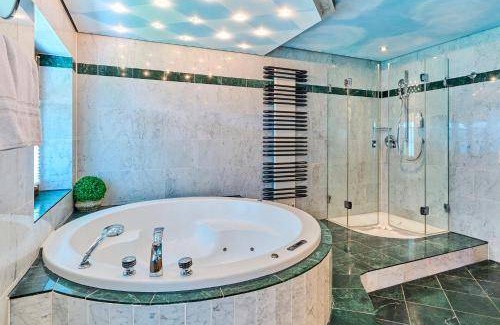 Happing Hotel | 30 m² Hotel ∙ 2 guests