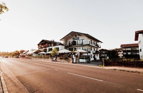 Seeon-Seebruck Hotel | 30 m² Hotel ∙ 4 guests