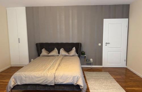 Gauting Apartment | 30 min from Munich & S-Bahn apartment with garden