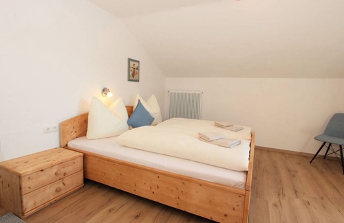 Finsing House | 300 m² House ∙ 8 bedrooms ∙ 16 guests