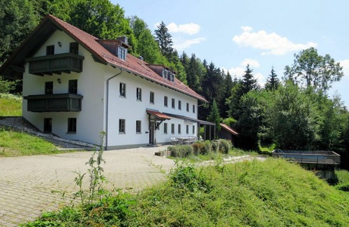 Viechtach Other | 310 m² Accommodation ∙ 8 bedrooms ∙ 25 guests