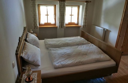 Schleching Apartment | 32 m² Apartment ∙ 4 guests
