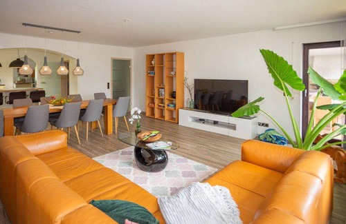 Allersberg Resort | 320 m² Resort ∙ 9 bedrooms ∙ 16 guests