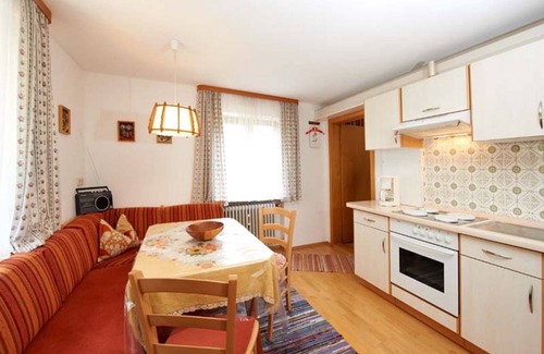 Bad Endorf Apartment | 34 m² Apartment ∙ 2 guests