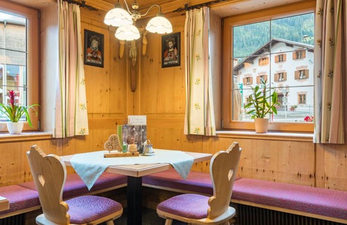 Bach Hotel | 35 m² Hotel ∙ 4 guests