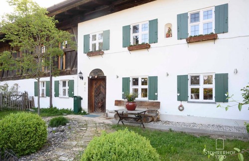 Riederau House | 360 m² House ∙ 7 bedrooms ∙ 15 guests