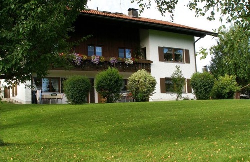 Verwaltungsgemeinschaft Hornergruppe Apartment | 37 m² Apartment ∙ 1 bedroom ∙ 2 guests