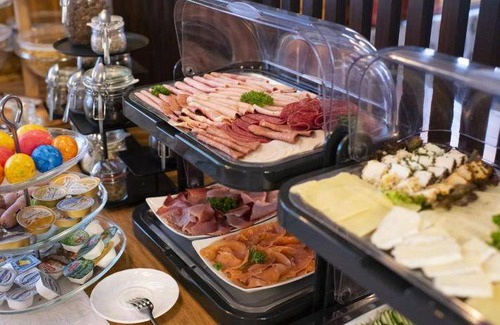 Dillingen an der Donau Bed & Breakfast | 38 m² Bed and breakfast ∙ 7 guests