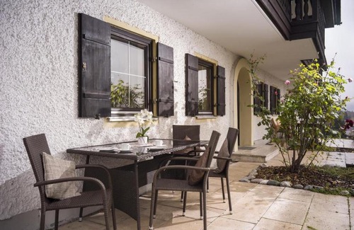 Oberaudorf Apartment | 4 Sterne Erkerwohnung mit dem Panoramablick Sauna Spülmaschine neues Bad Wlan