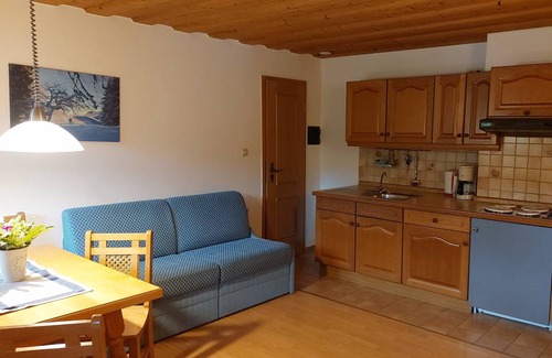 Weissbach an der Alpenstrasse Apartment | 40 m² Apartment ∙ 2 guests
