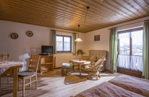 Oberaudorf Apartment | 40 m² Apartment ∙ 2 guests
