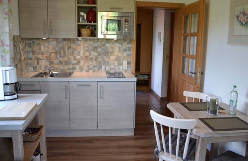 Bad Endorf Apartment | 40 m² Apartment ∙ 2 guests