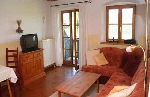 Bad Endorf Apartment | 40 m² Apartment ∙ 2 guests