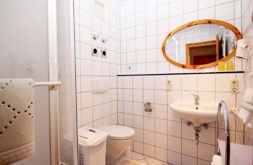 Bad Endorf Apartment | 40 m² Apartment ∙ 2 guests