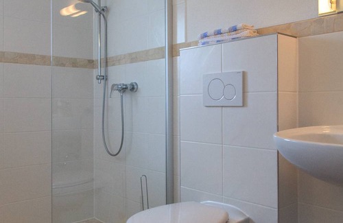 Marquartstein Apartment | 40 m² Apartment ∙ 2 guests