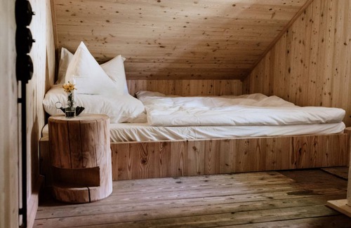Frasdorf Ski Chalet | 40 m² Chalet ∙ 2 bedrooms ∙ 4 guests