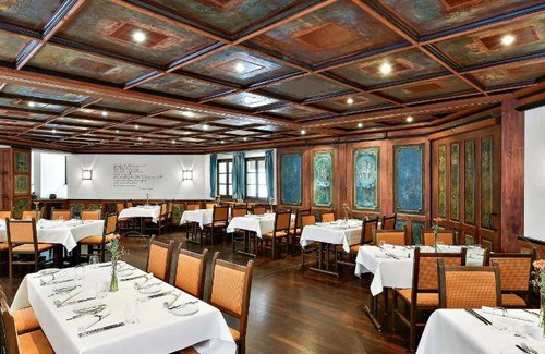 Old Town Hotel | 40 m² Hotel ∙ 6 guests