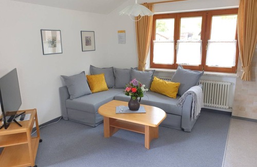 Burgberg Apartment | 42 m² Apartment ∙ 1 bedroom ∙ 3 guests