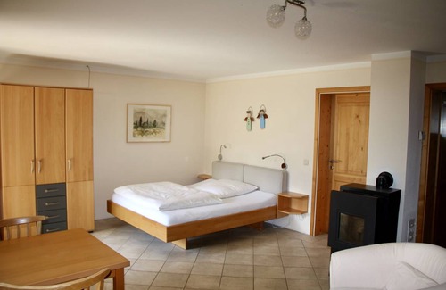 Flintsbach A. Inn Apartment | 42 m² Apartment ∙ 2 guests