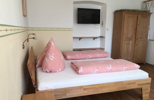 Bernau am Chiemsee Apartment | 42 m² Apartment ∙ 2 guests