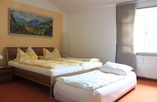 Teisendorf Apartment | 42 m² Apartment ∙ 4 guests