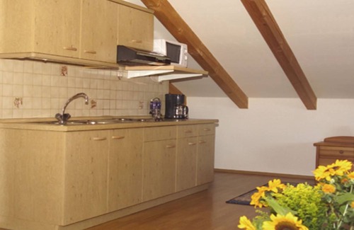 Bad Endorf Apartment | 43 m² Apartment ∙ 2 guests