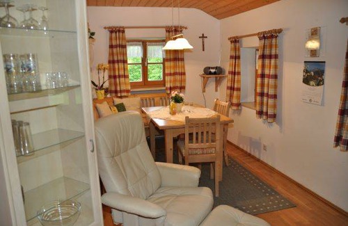 Rohrdorf Apartment | 45 m² Apartment ∙ 2 bedrooms ∙ 4 guests
