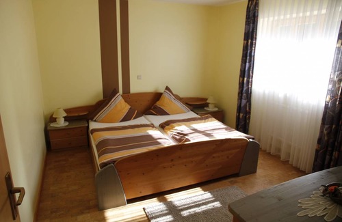 Schesslitz Apartment | 45 m² Apartment ∙ 2 bedrooms ∙ 4 guests