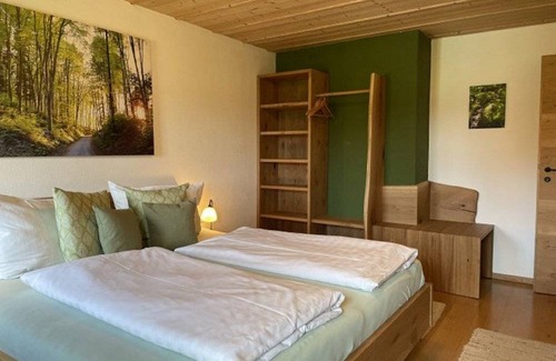 Waldkraiburg Apartment | 47 m² Apartment ∙ 2 bedrooms ∙ 4 guests