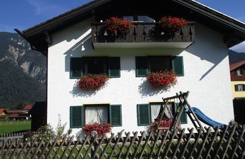 Farchant Apartment | 48 m² Apartment ∙ 1 bedroom ∙ 3 guests