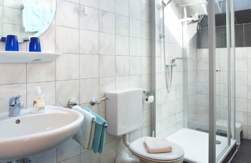 Bad Goegging Apartment | 48 m² Apartment ∙ 1 bedroom ∙ 3 guests