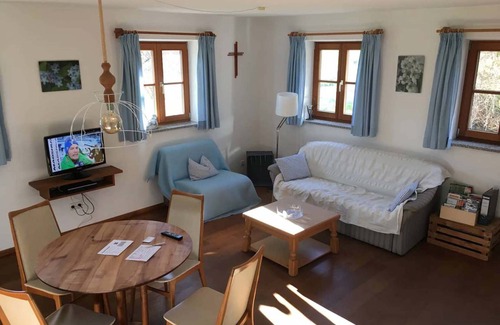 Bad Endorf Apartment | 50 m² Apartment ∙ 3 guests