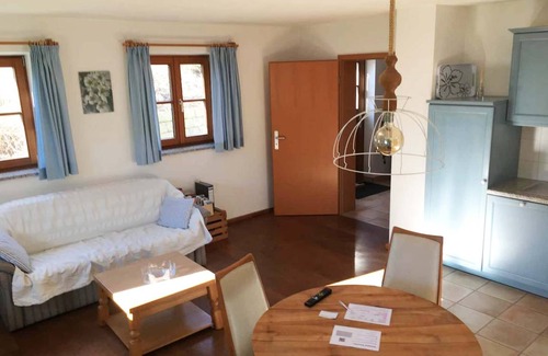 Bad Endorf Apartment | 50 m² Apartment ∙ 3 guests