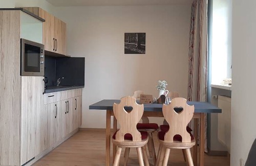 Neukirchen Beim Heiligen Blut Apartment | 50 m² Apartment ∙ 2 bedrooms ∙ 4 guests
