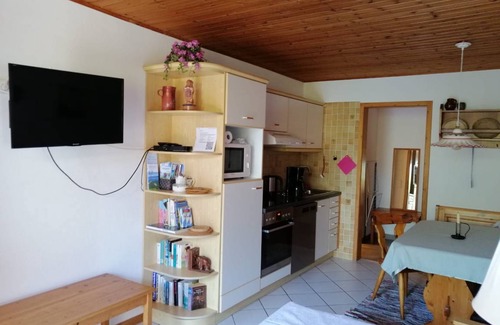 Breitbrunn a. Chiemsee Apartment | 50 m² Apartment ∙ 3 guests