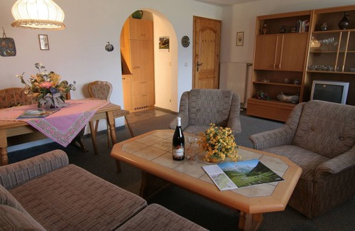 Oberschonau Apartment | 50 m² Apartment ∙ 1 bedroom ∙ 2 guests