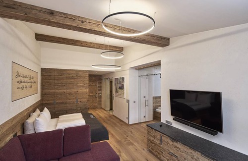 Buchau Hotel | 50 m² Hotel ∙ 2 bedrooms ∙ 2 guests